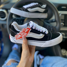 Carregar imagem no visualizador da galeria, Tênis Knu Preto e Branco Premium