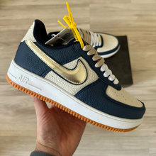 Carregar imagem no visualizador da galeria, TĂȘnis Nike Air Force Marinho Ouro Premium