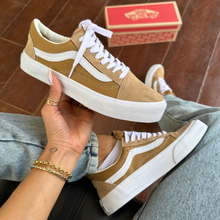 Carregar imagem no visualizador da galeria, TĂȘnis Old Skool Marfim Feminino Premium