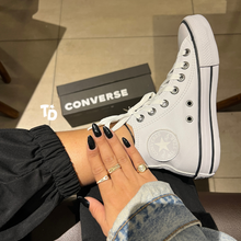 Carregar imagem no visualizador da galeria, Tênis All Star Cano Alto Branco Courino Feminino Premium