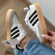Carregar imagem no visualizador da galeria, TĂȘnis Adidas Samba Branco e Preto Premium