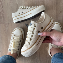 Carregar imagem no visualizador da galeria, TĂȘnis All Star Areia Plataforma Premium