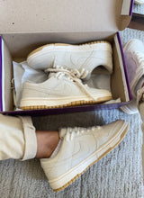 Carregar imagem no visualizador da galeria, Tênis Nike Dunk SB Nude Bege Premium