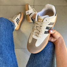 Carregar imagem no visualizador da galeria, TĂȘnis Adidas Samba Off White Preto Premium