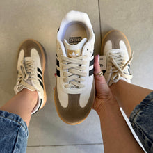 Carregar imagem no visualizador da galeria, TĂȘnis Adidas Samba Off White Preto Premium