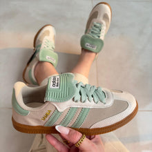Carregar imagem no visualizador da galeria, Tênis Adidas Samba Wales Bonner Menta