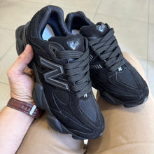 Carregar imagem no visualizador da galeria, Tênis New Balance 9060 Sea Salt Preto Masculino Couro Legítimo