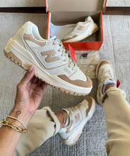 Carregar imagem no visualizador da galeria, Tênis New Balance 550 Nude Premium