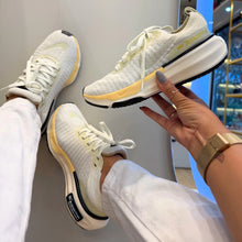 Carregar imagem no visualizador da galeria, Nike Zoom X Invicible Run 3 Amarelo Premium