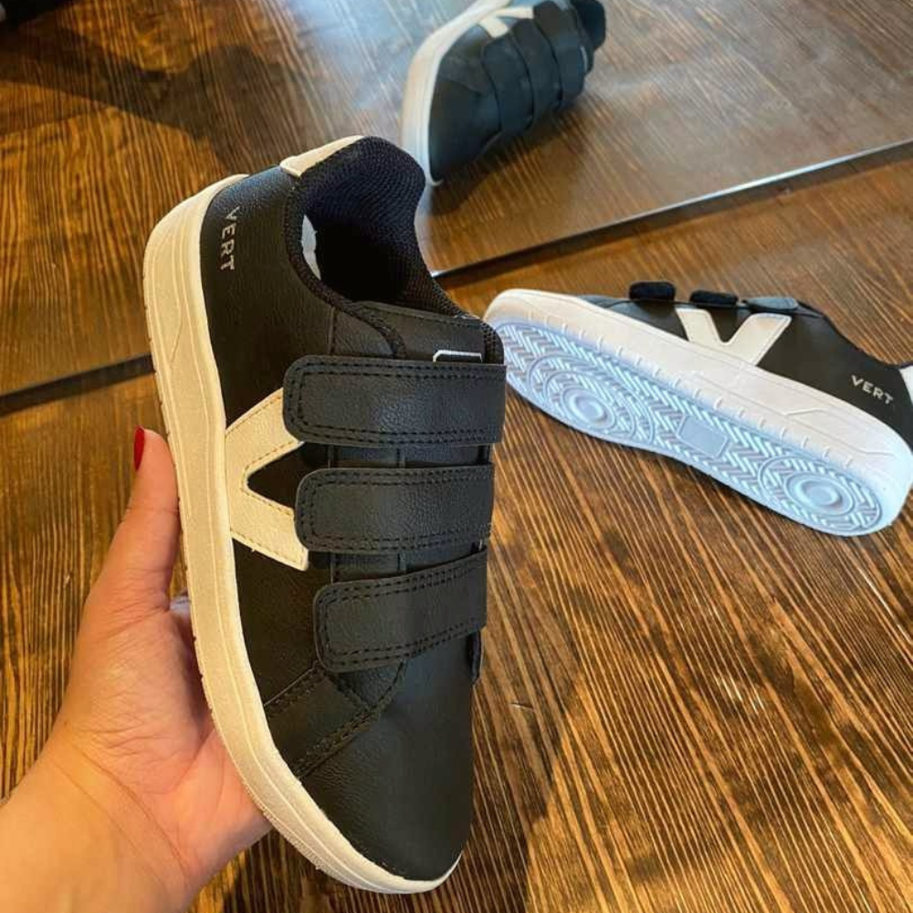 TĂȘnis Velcro Preto Feminino