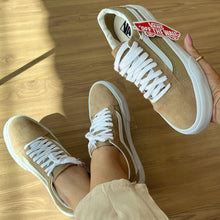 Carregar imagem no visualizador da galeria, TĂȘnis Old Skool Marfim Feminino Premium