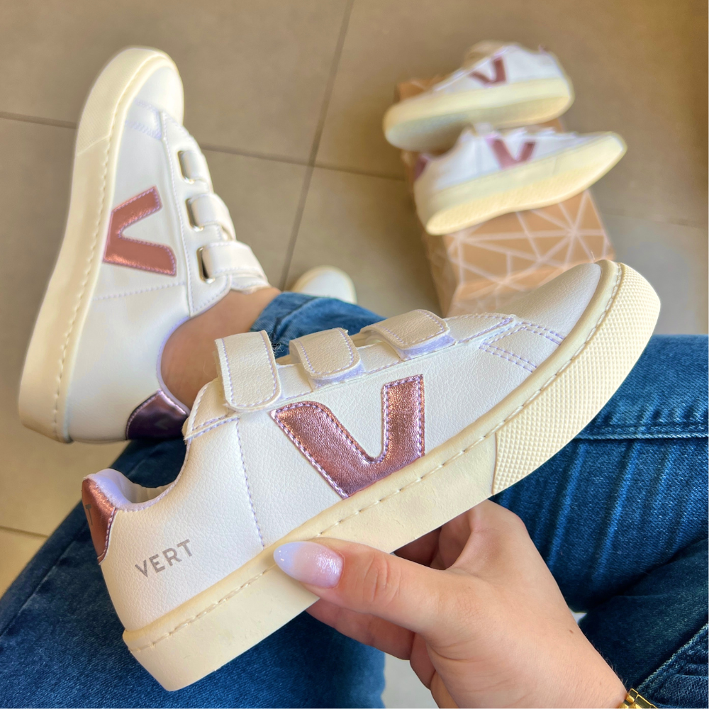 Tênis Velcro Branco e Lilás Premium