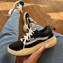 Carregar imagem no visualizador da galeria, Tênis VR3 Neo Preto Couro Legítimo
