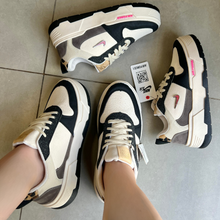 Carregar imagem no visualizador da galeria, Tênis Nike AF1 Plataforma Preto Premium
