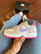 Carregar imagem no visualizador da galeria, Tênis Nike Air Force Colorido Feminino Premium
