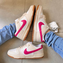Carregar imagem no visualizador da galeria, Tênis Nike Dunk Croco Pink Premium

