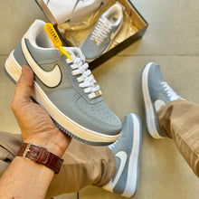 Carregar imagem no visualizador da galeria, Tênis Nike Air Force Azul Masculino Premium
