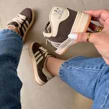 Carregar imagem no visualizador da galeria, Tênis Adidas Campus Café Premium
