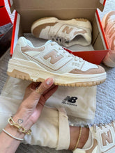 Carregar imagem no visualizador da galeria, Tênis New Balance 550 Nude Premium
