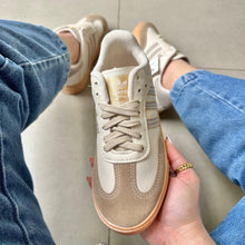Carregar imagem no visualizador da galeria, Tênis Adidas Samba Off Cinza Premium
