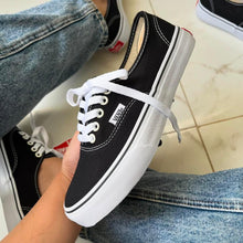 Carregar imagem no visualizador da galeria, Tênis  Authentic Preto Premium
