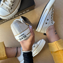 Carregar imagem no visualizador da galeria, Tênis All Star Areia Premium
