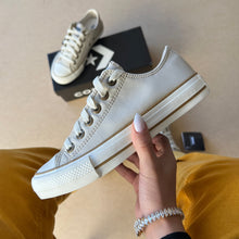 Carregar imagem no visualizador da galeria, Tênis All Star Areia Premium
